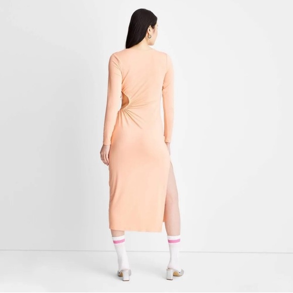 NWT Women Future Collective GABRIELLA KAREFA size 1XPeach dress - Picture 2 of 4